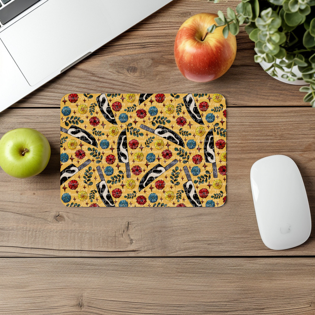 Make Me Scream Mouse Pad